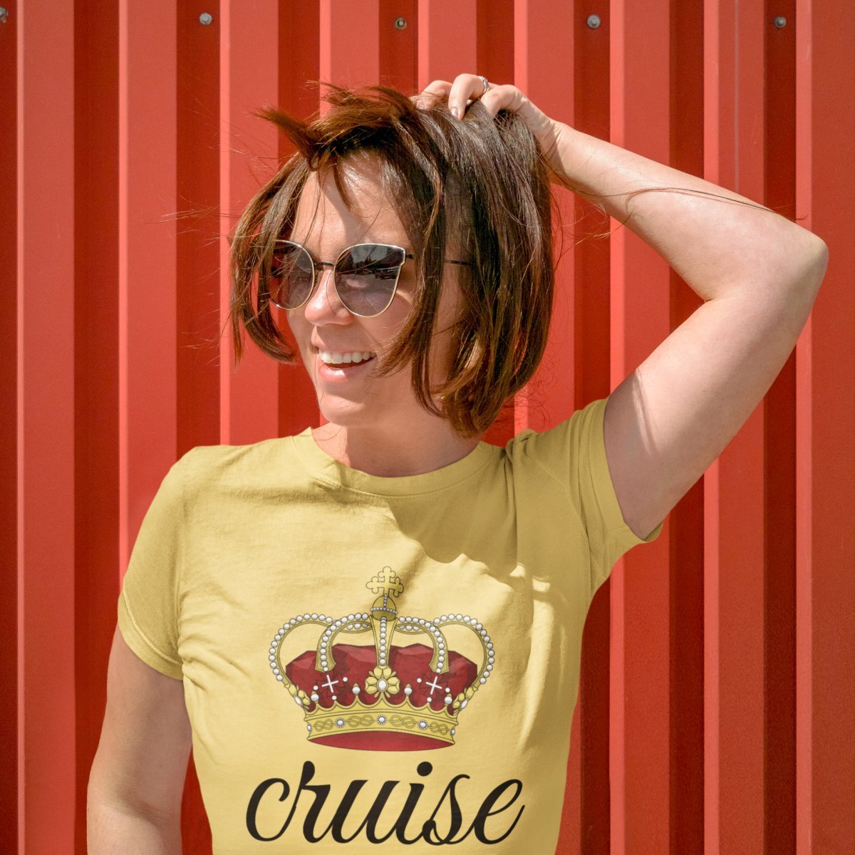 Cruise Queen T - Shirt in Yellow by the cruise closet